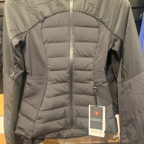 Lululemon Down for It All Jacket - Picture 2 of 2